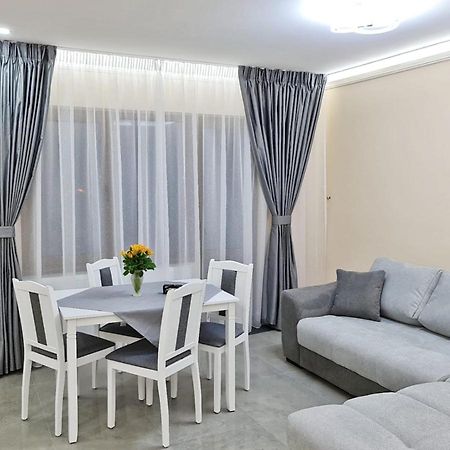Apartament Lexannona Buşteni エクステリア 写真